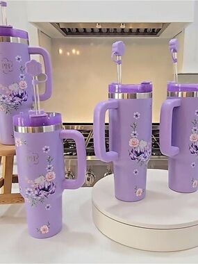 💜 Princess House Beautiful Tumbler..